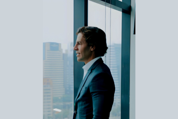 Garantir previdência e segurança econômica para uma vida longa e saudável, como explica Ian dos Anjos Cunha, é essencial.