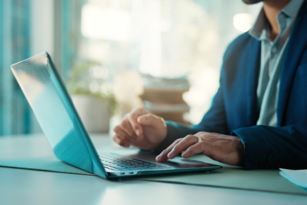 O risco soberano e seus efeitos no financiamento das empresas com Danilo Regis Fernando Pinto.