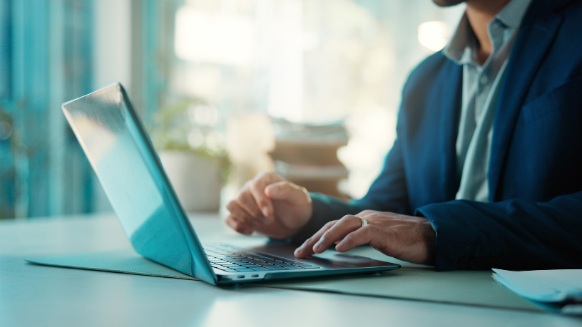 O risco soberano e seus efeitos no financiamento das empresas com Danilo Regis Fernando Pinto.