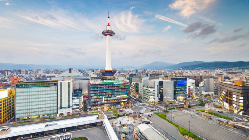 Alberto Toshio Murakami destaca como pequenas cidades do Japão revelam um cotidiano autêntico e tradições preservadas longe dos grandes centros urbanos.